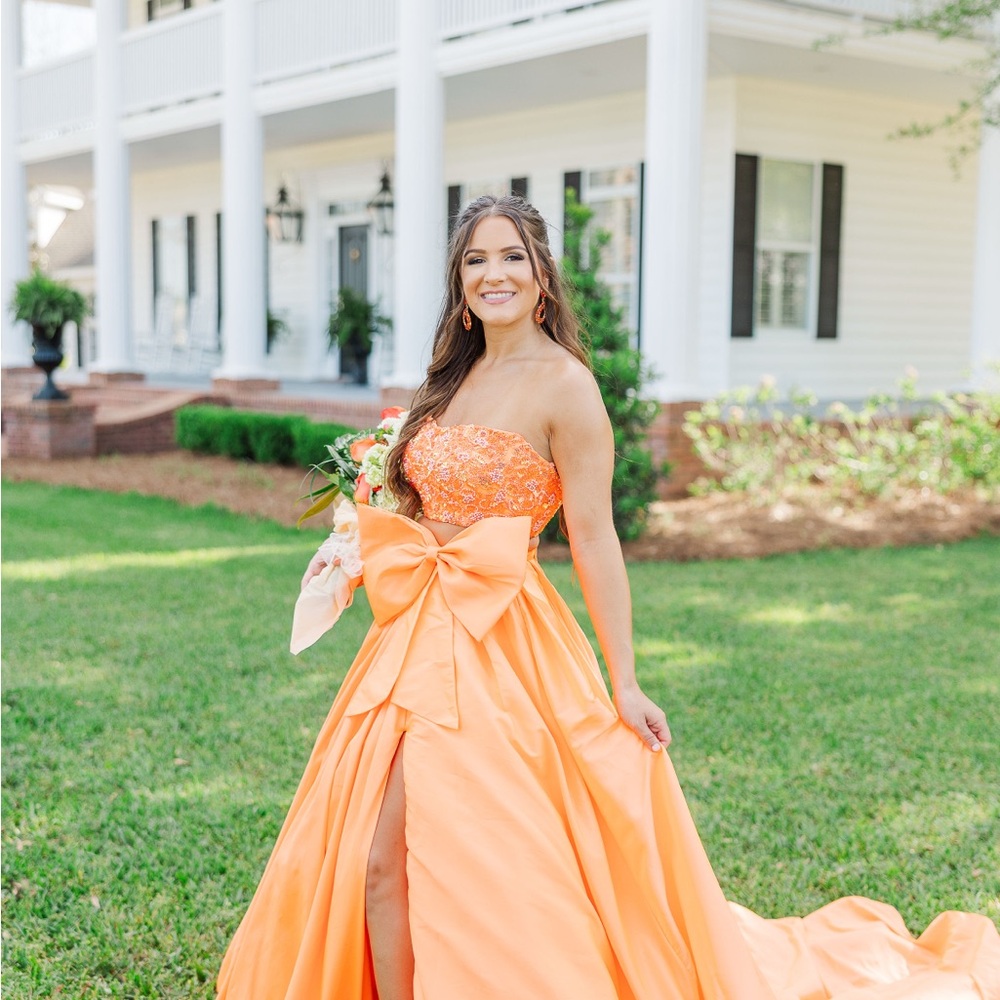 Ashley Lauren Two-piece set